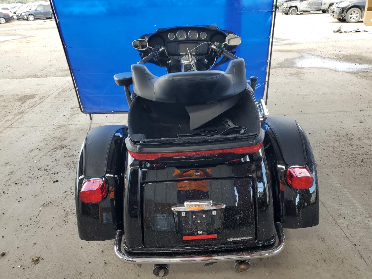 Harley-Davidson Fl Tri Glide Ultra Image 4