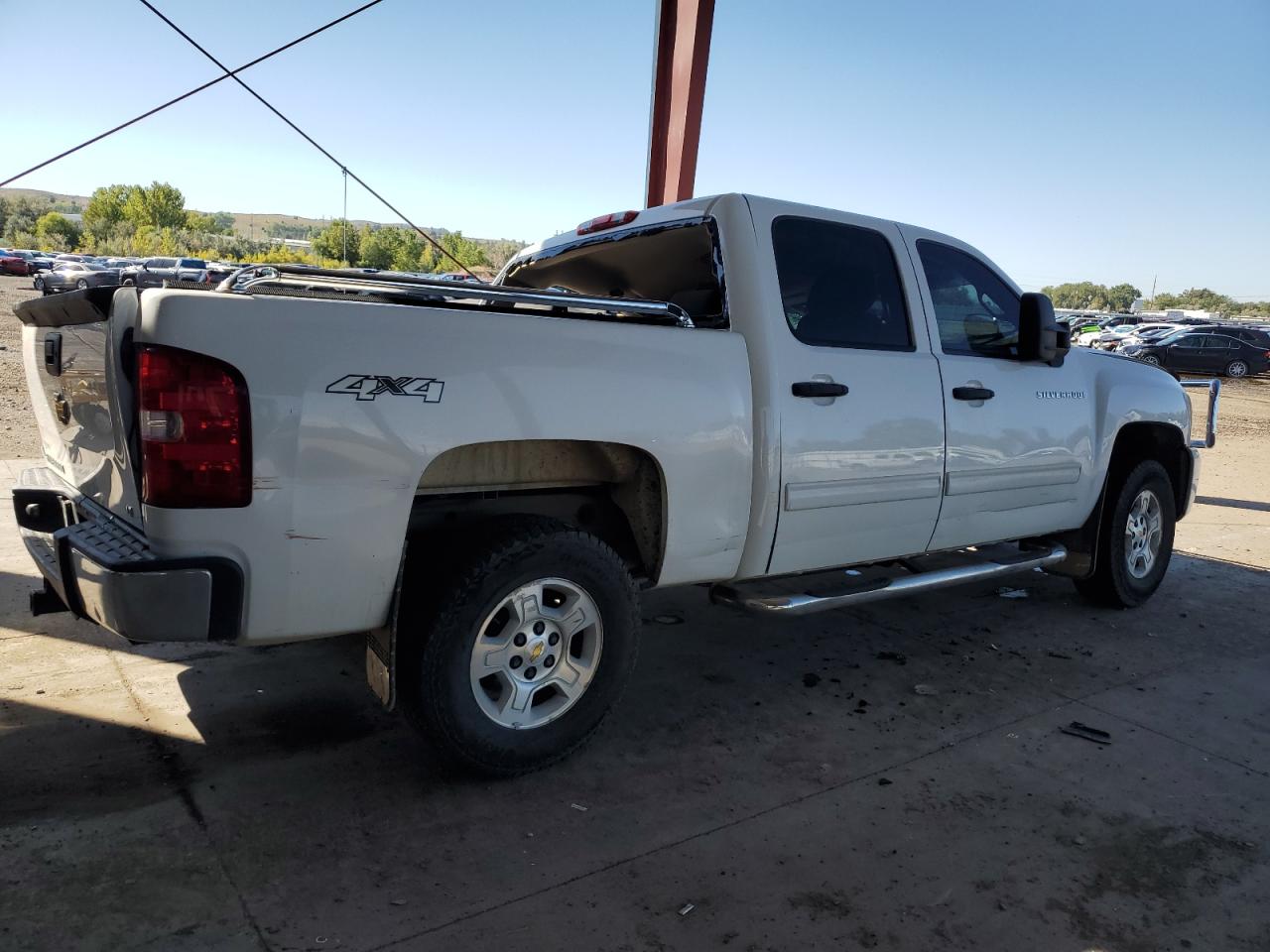 Chevrolet Silverado K1500 Lt Image 9