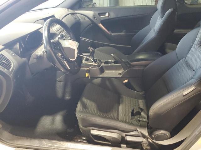 Hyundai Genesis 2.0t Image 5