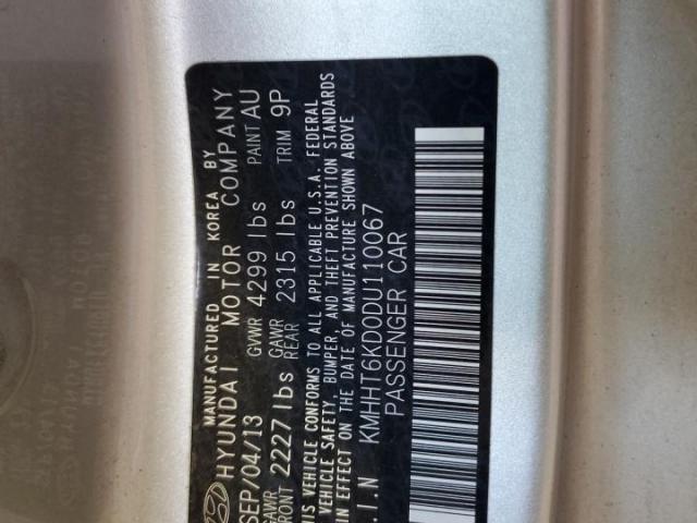 Hyundai Genesis 2.0t Image 2