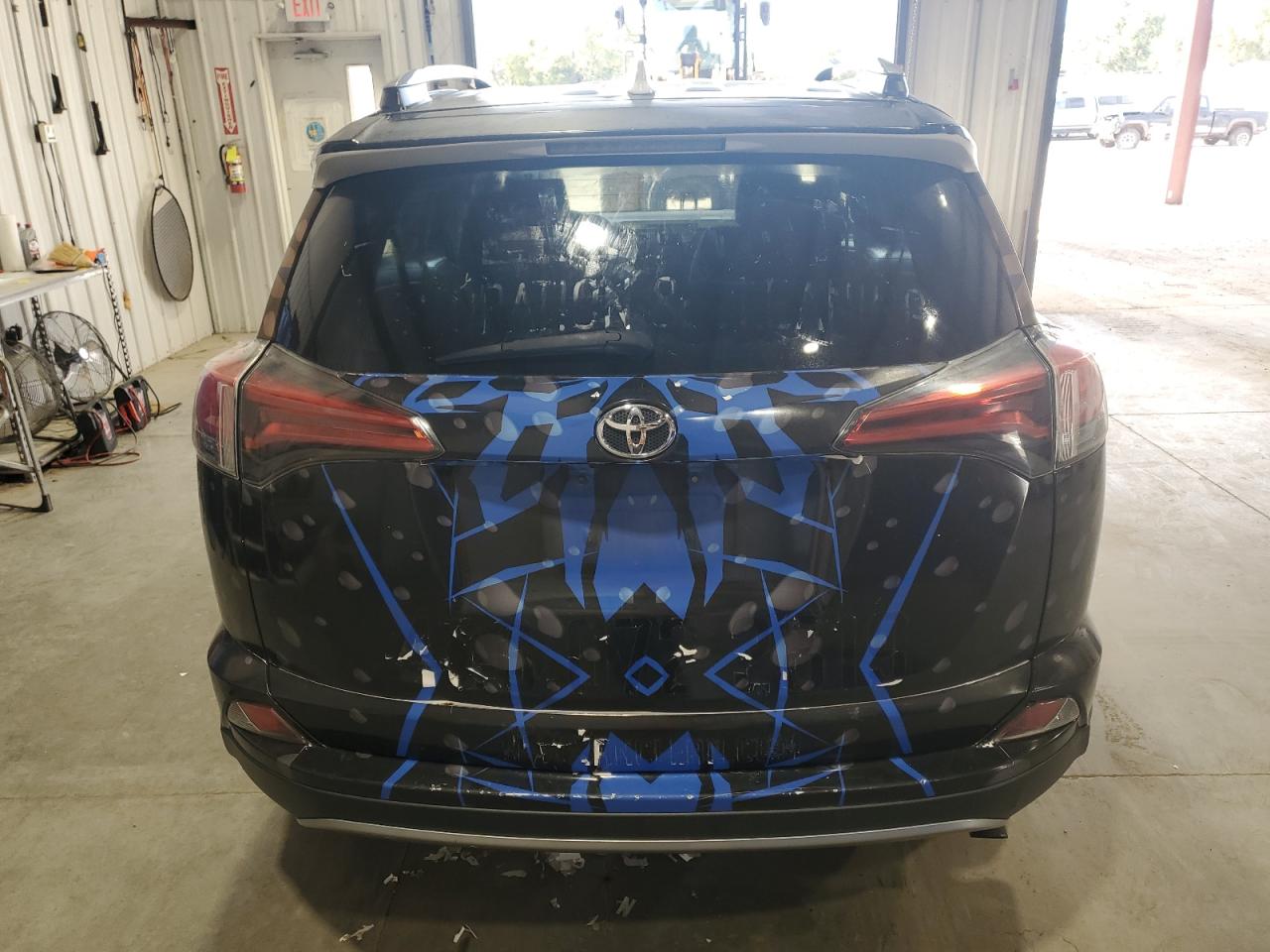 Toyota RAV4 Xle Image 7