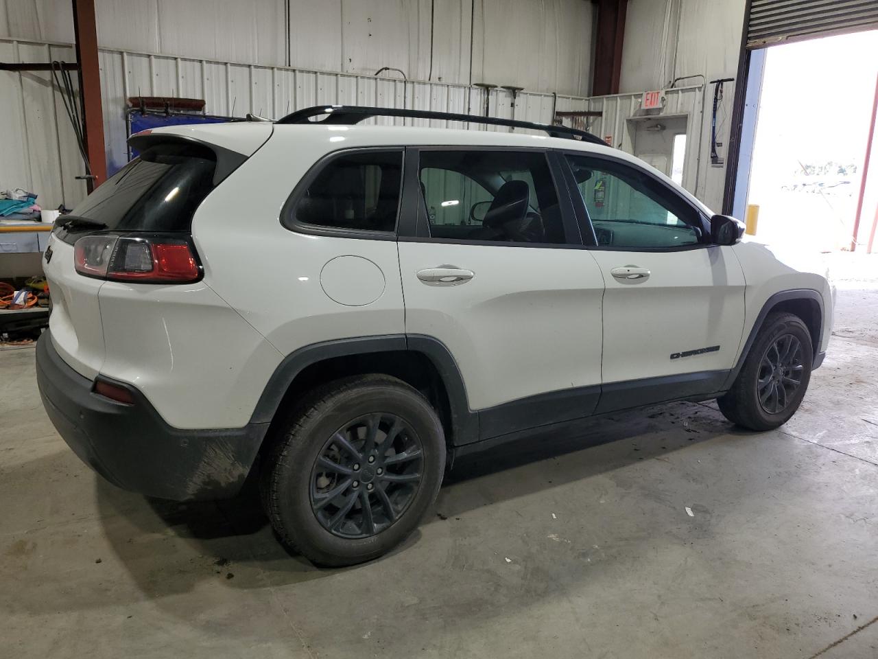 Jeep Cherokee Altitude Lux Image 13