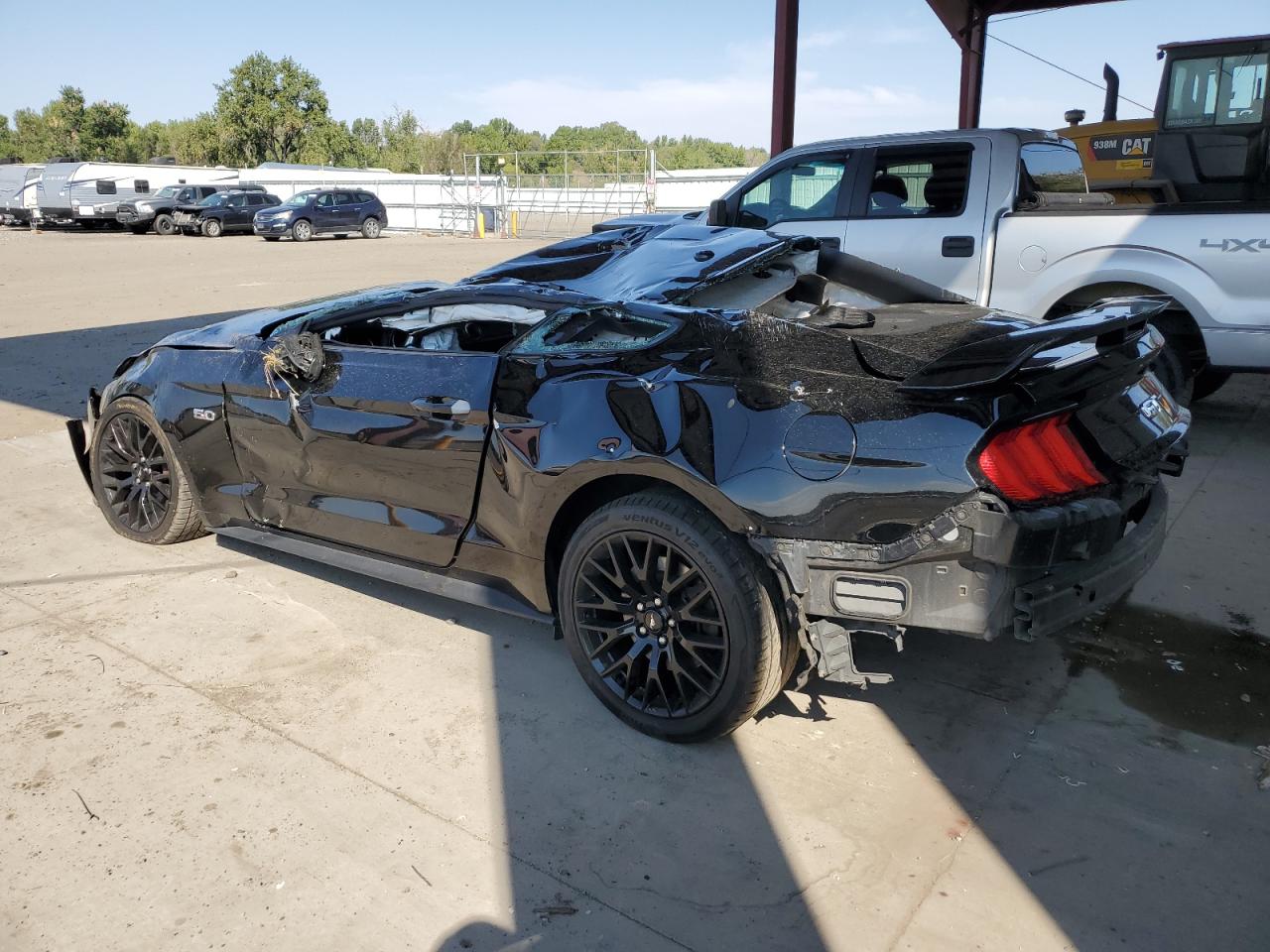 Ford Mustang Gt Image 2