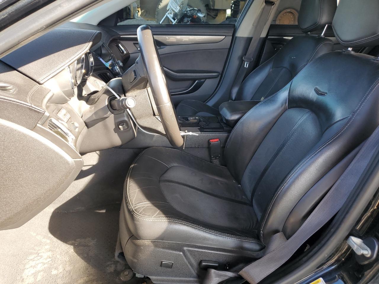 Cadillac CTS Image 3