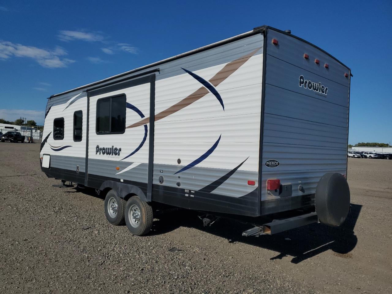 Heart Land Prowler Image 8