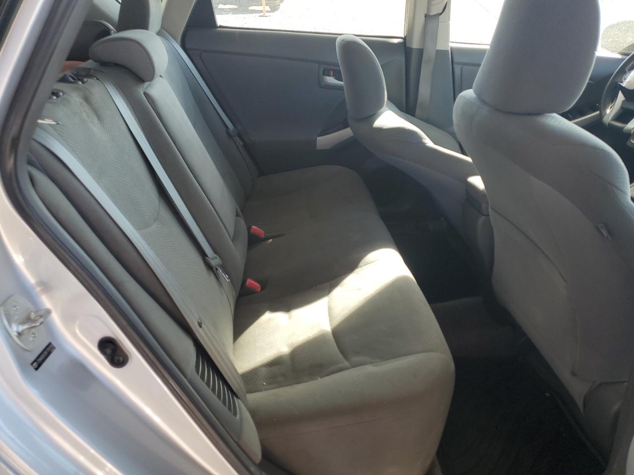 Toyota Prius Image 7