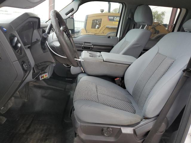 Ford F-550 Super Duty Image 6