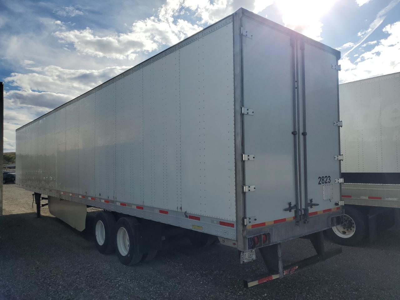 Utility Semi Trlr Image 2