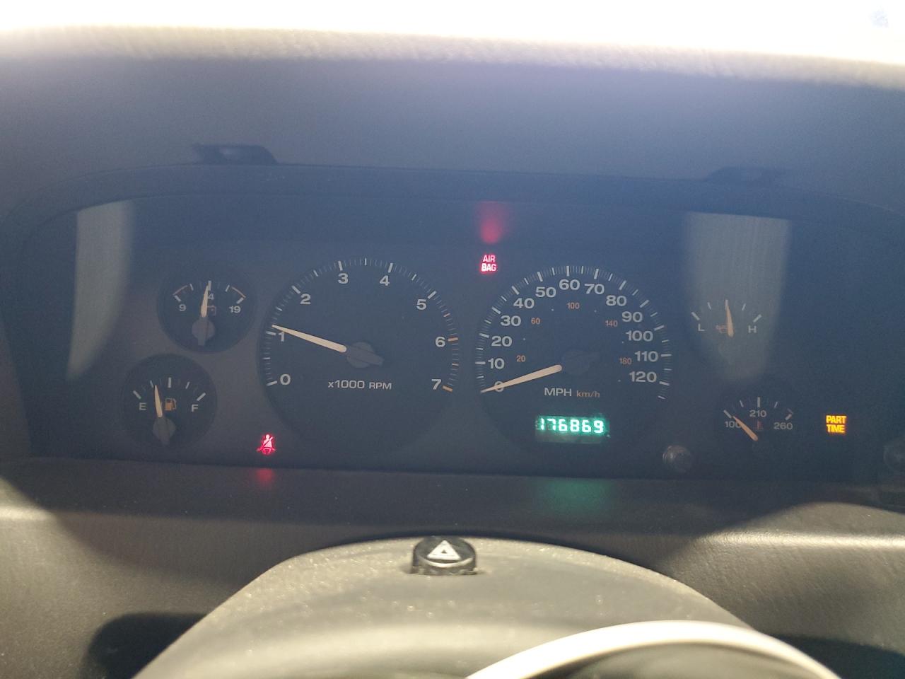 Jeep Grand Cherokee Laredo Image 7