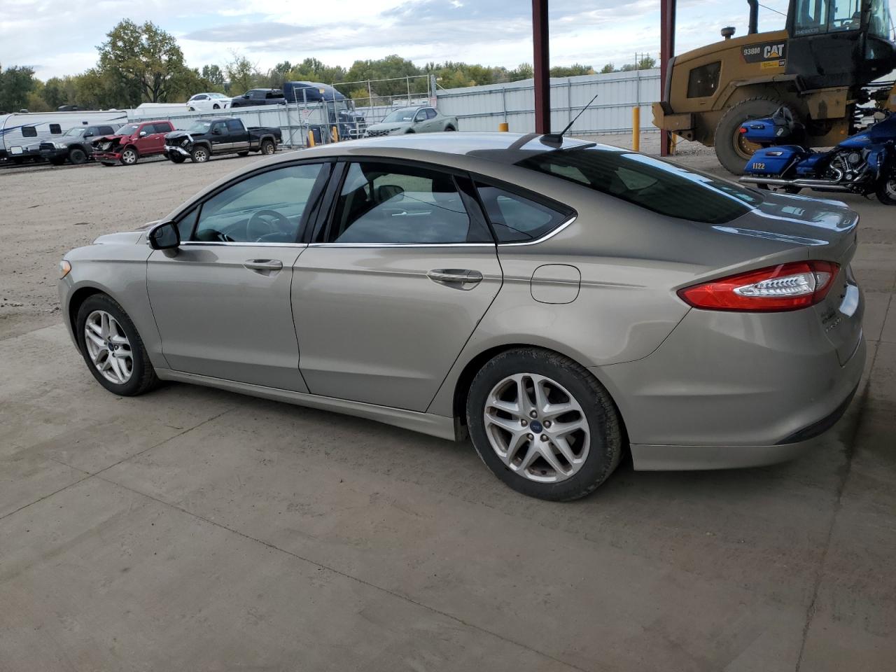 Ford Fusion Se Image 4