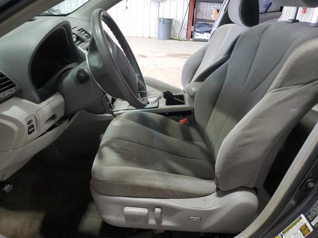 Toyota Camry Ce Image 8