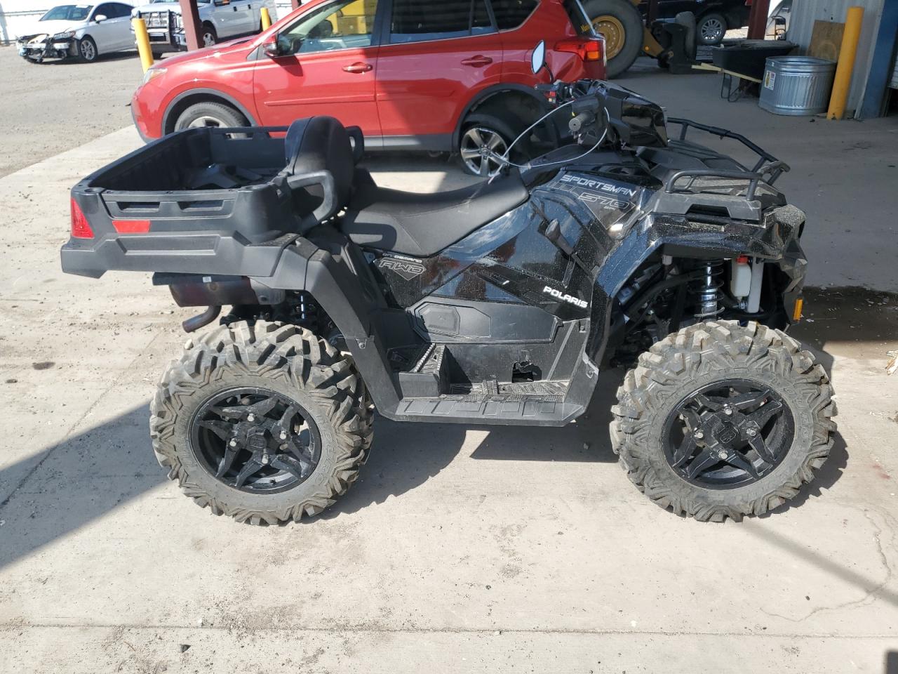 Polaris Atv X2 570 Image 2