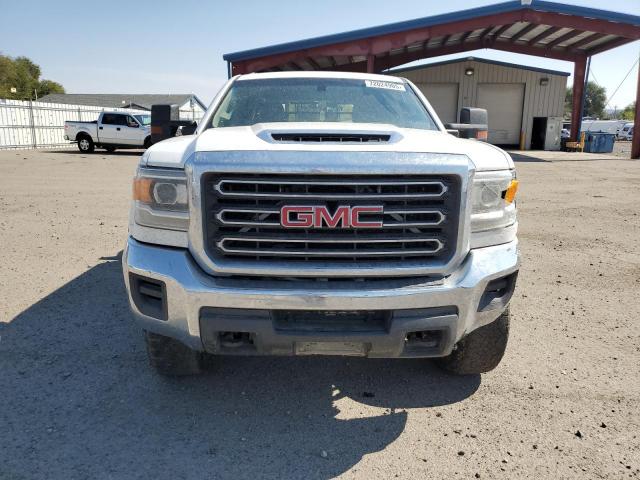 GMC Sierra K3500 Image 4