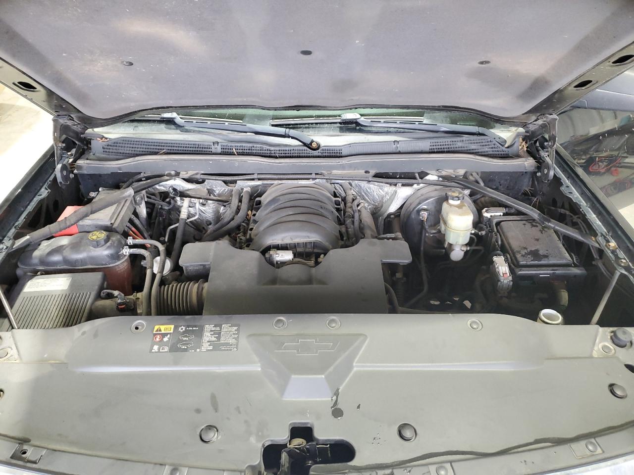 Chevrolet Silverado K1500 Image 8