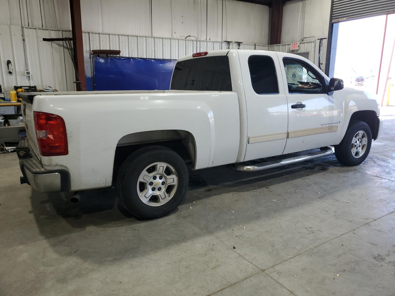 Chevrolet Silverado C1500 Lt Image 4