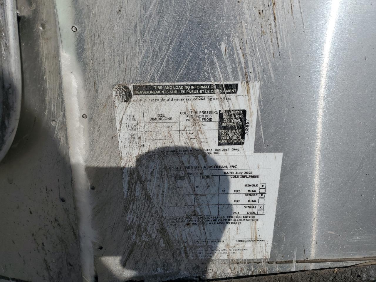 Airstream Trailer Image 5