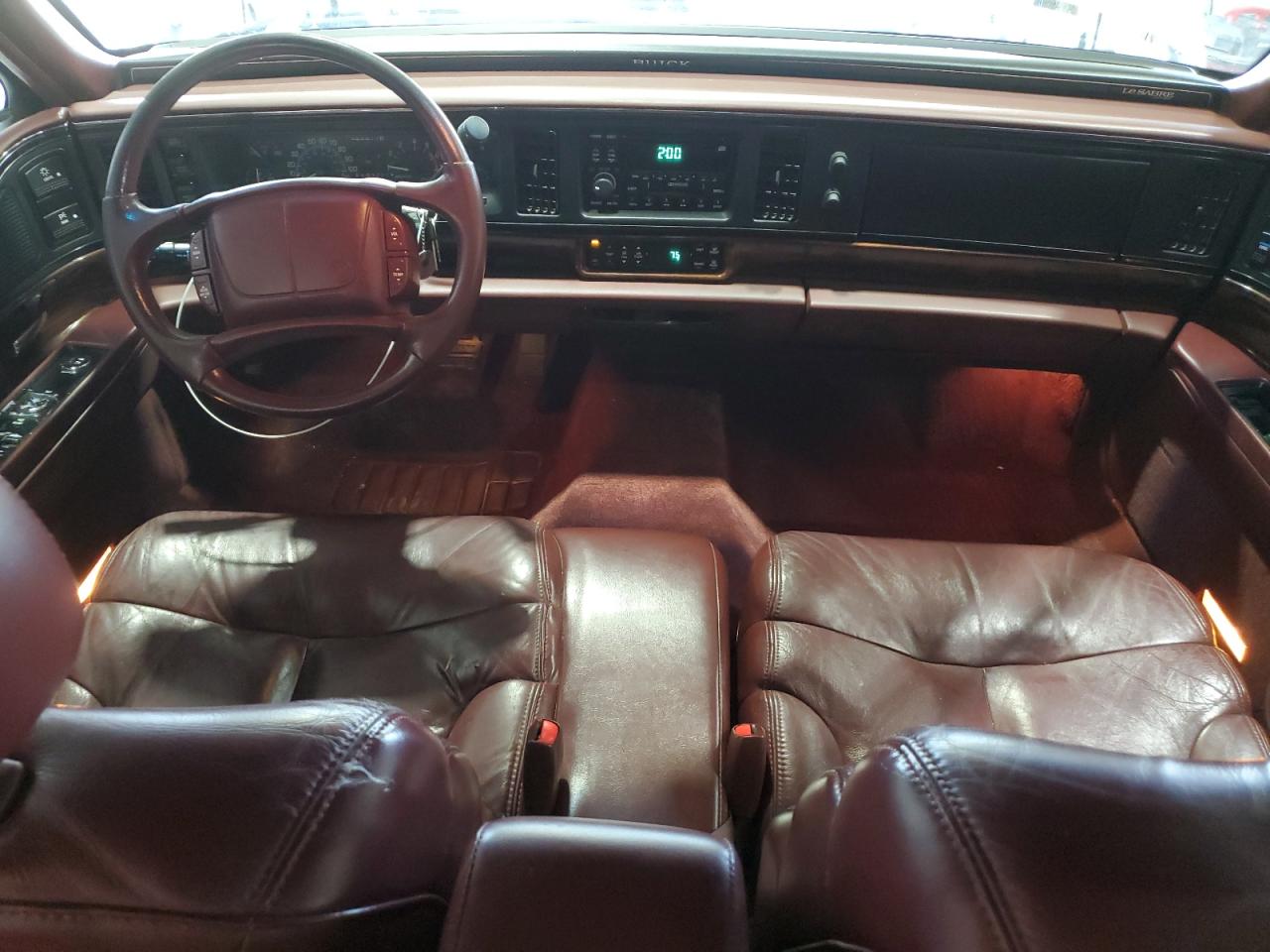 Buick LeSabre Limited Image 7