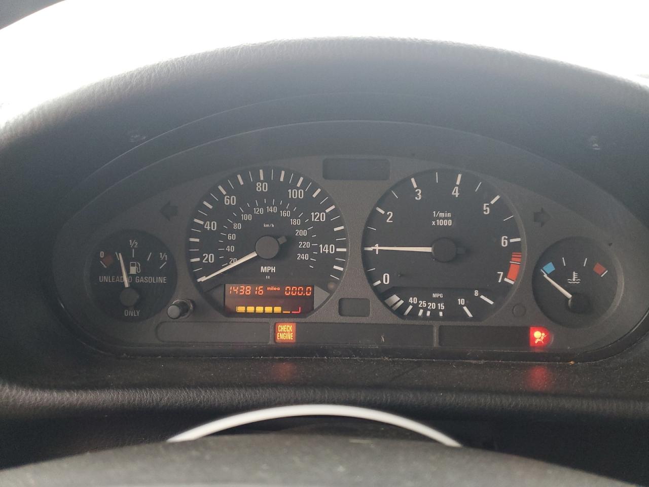 BMW 3 Series Ic Automatic Image 8