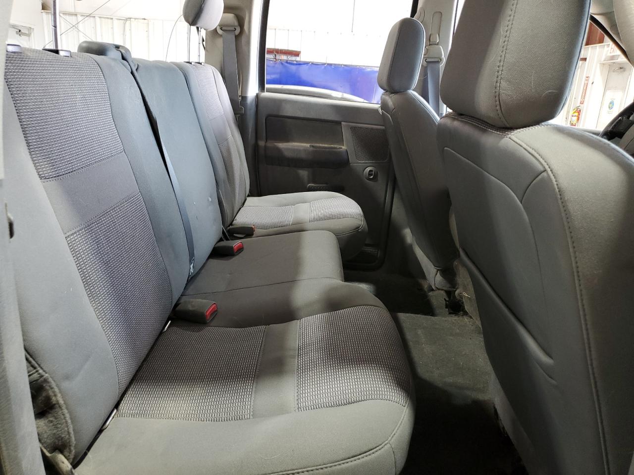 Dodge Ram 2500 St Image 9