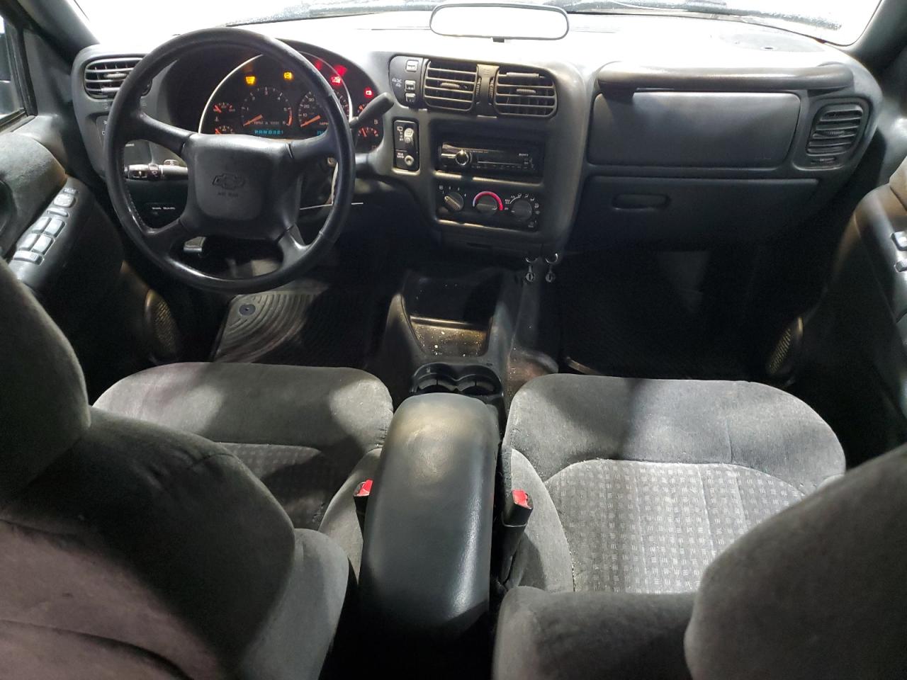 Chevrolet Blazer Image 10