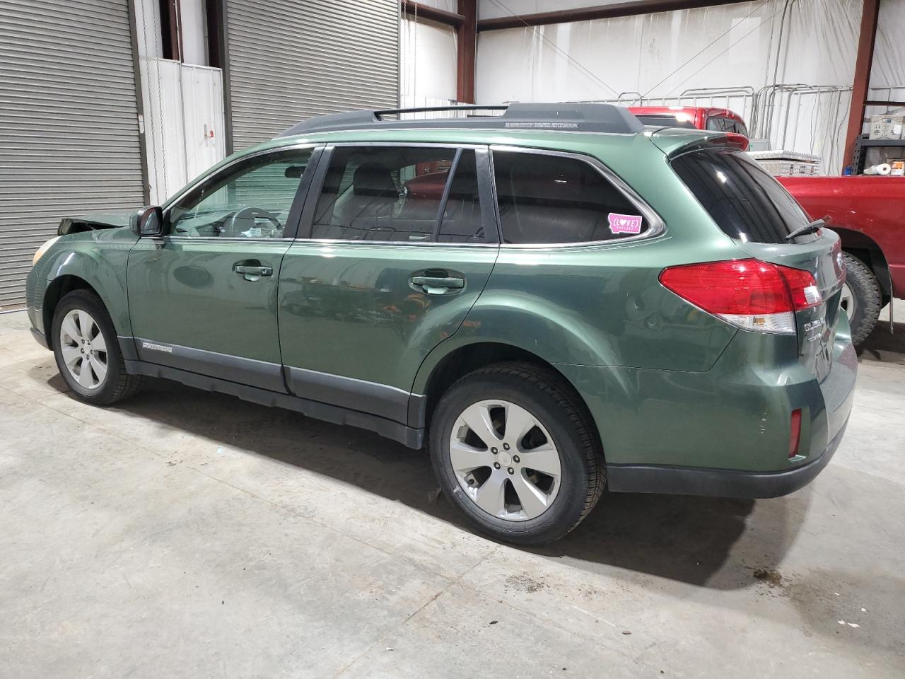Subaru Outback 2.5i Premium Image 6