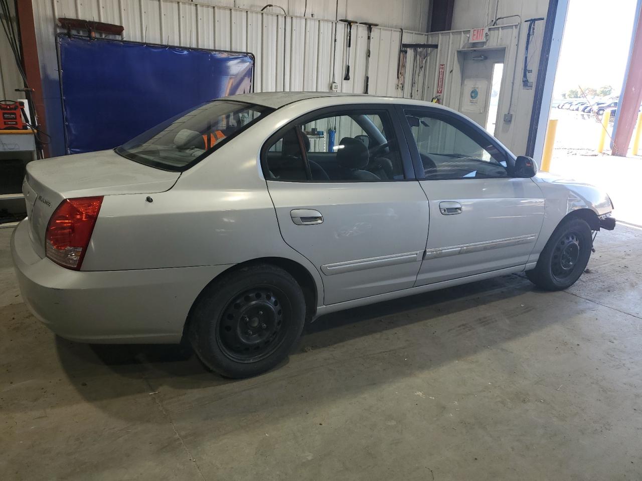 Hyundai ELANTRA Gls Image 12