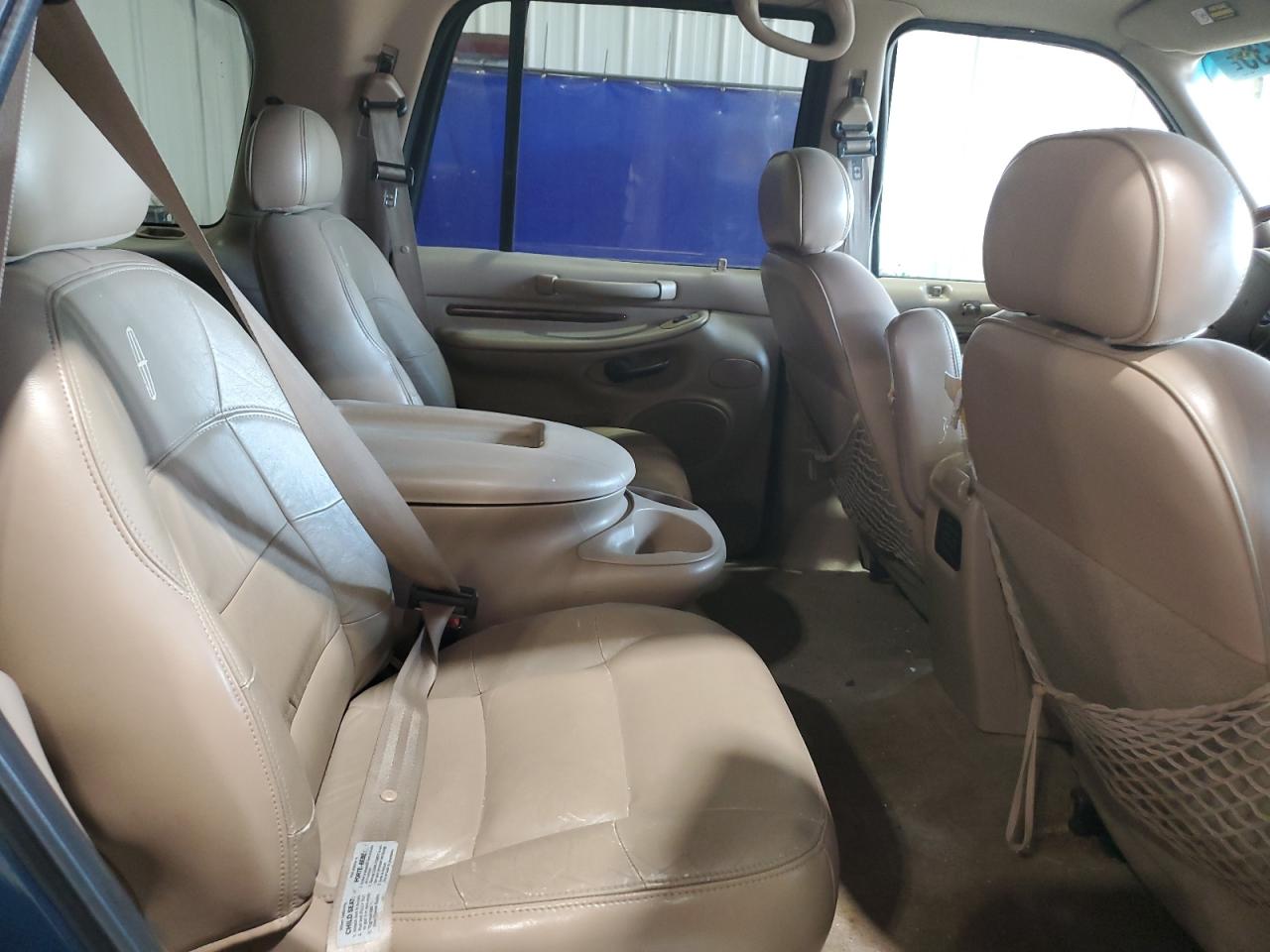 Lincoln Navigator Image 10