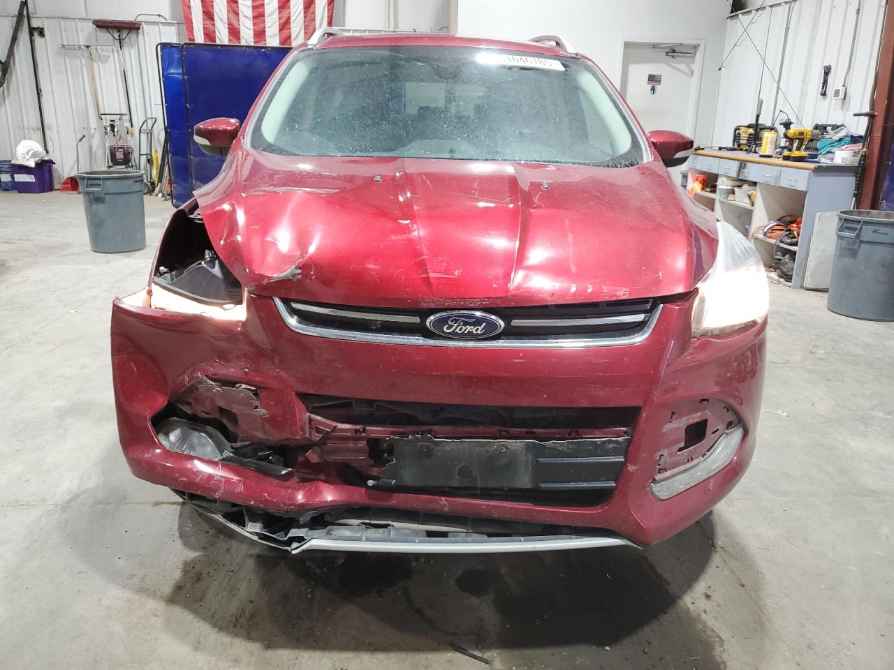 Ford Escape Titanium Image 11