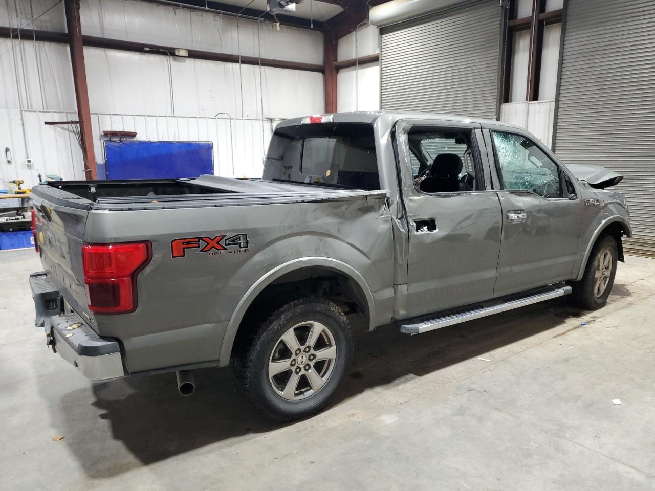 Ford F-150 Supercrew Image 3