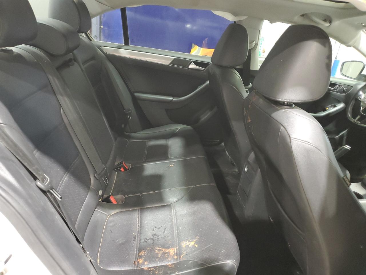 Volkswagen Jetta Se Image 8