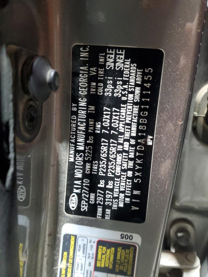 Kia Sorento Base Image 11