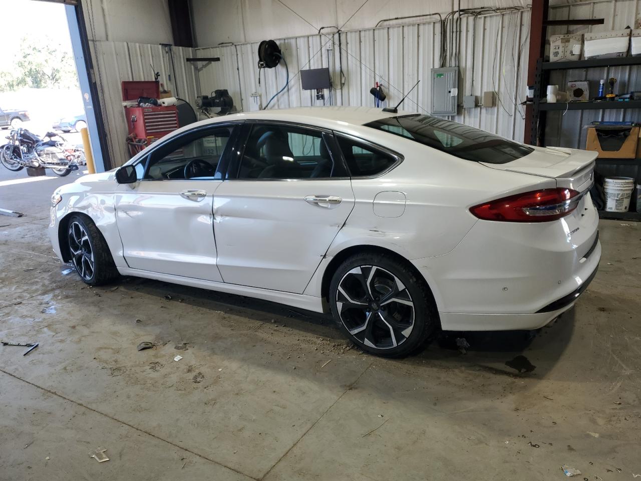 Ford Fusion Sport Image 11