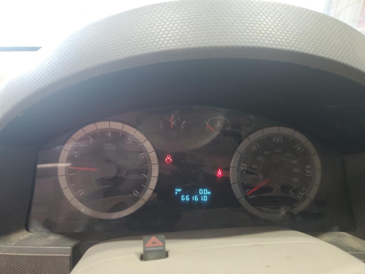 Ford Escape Xls Image 13