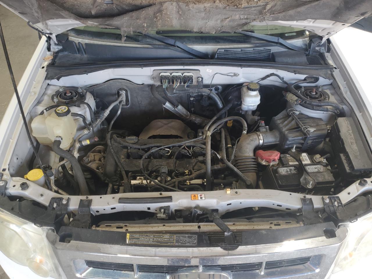 Ford Escape Xls Image 9