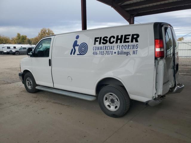 GMC Savana G2500 Image 2