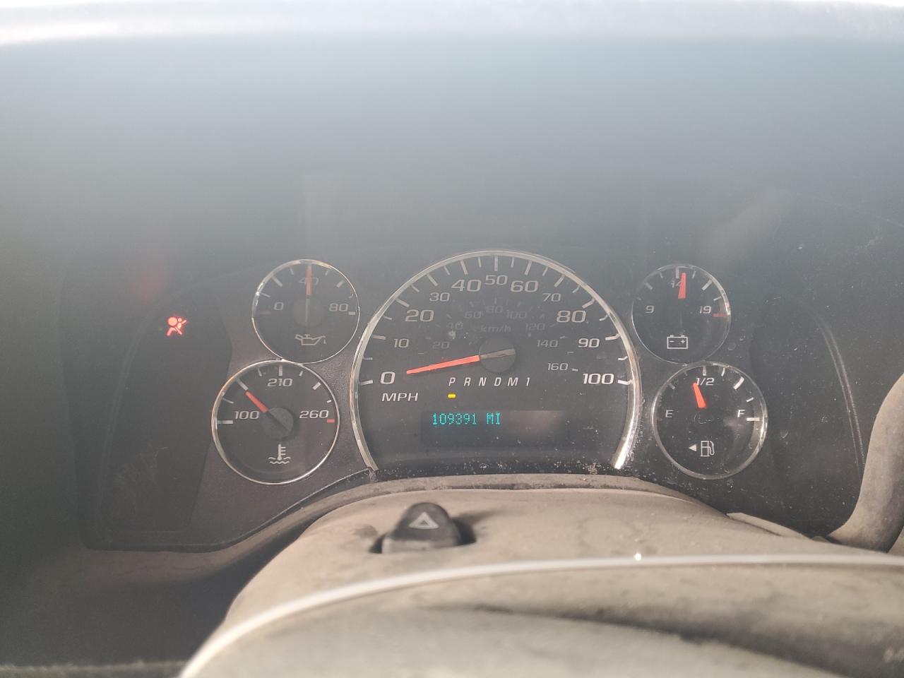 GMC Savana G2500 Image 10