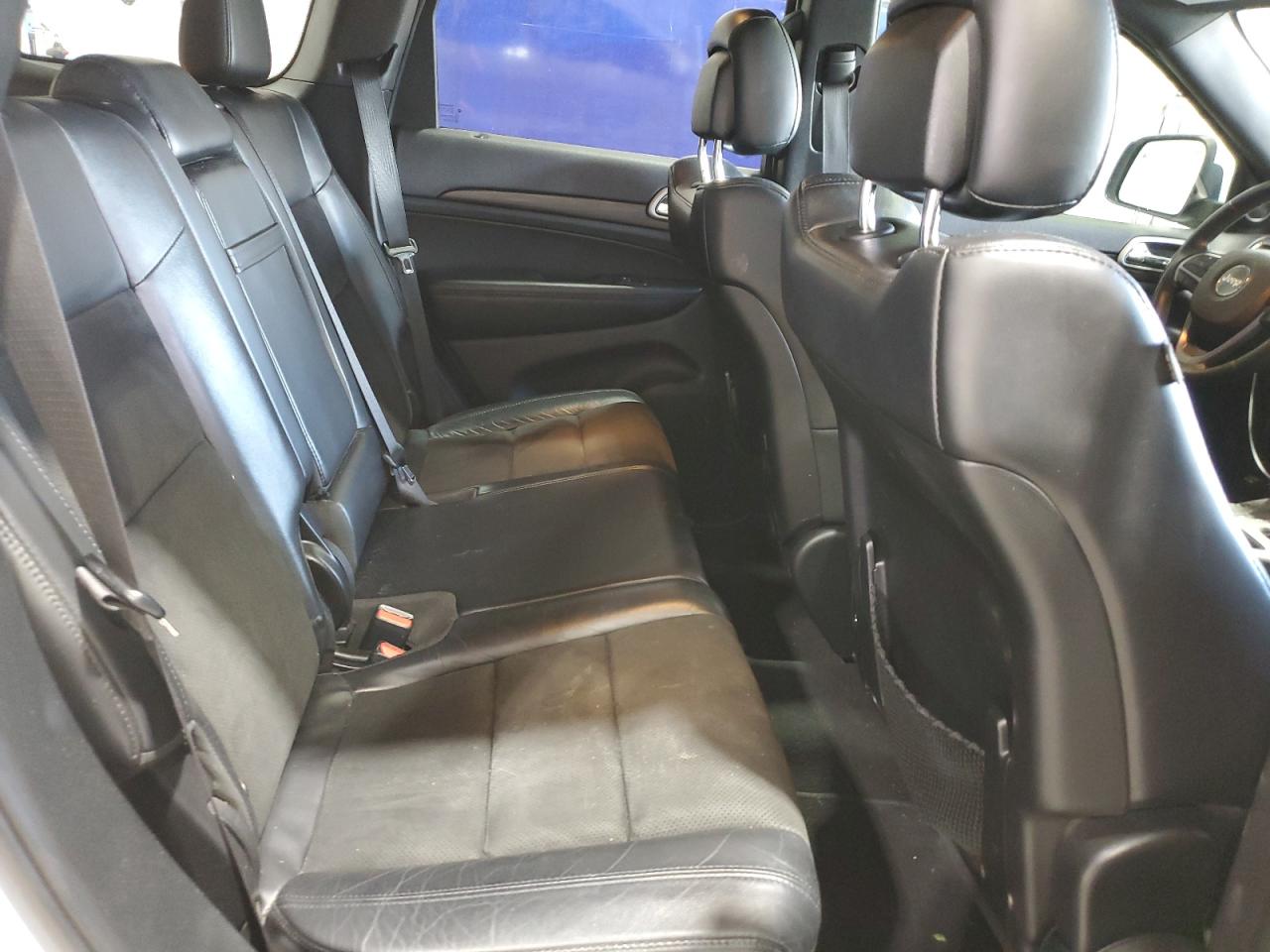 Jeep Grand Cherokee Laredo Image 13