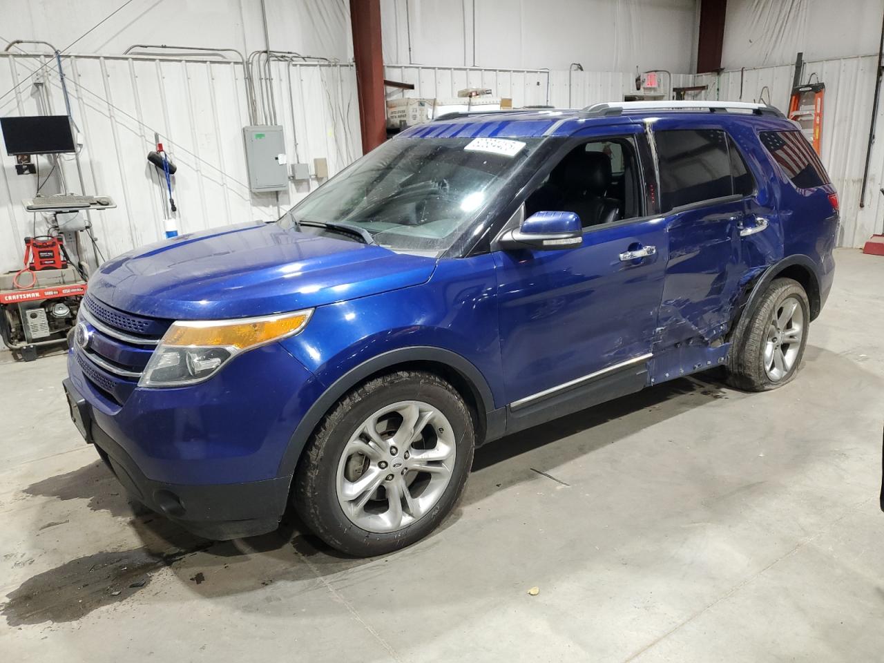 Ford Explorer Limited Image 1