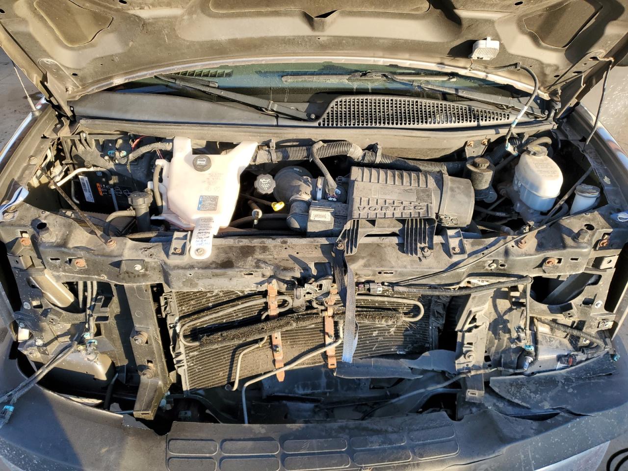 GMC Savana G2500 Lt Image 9