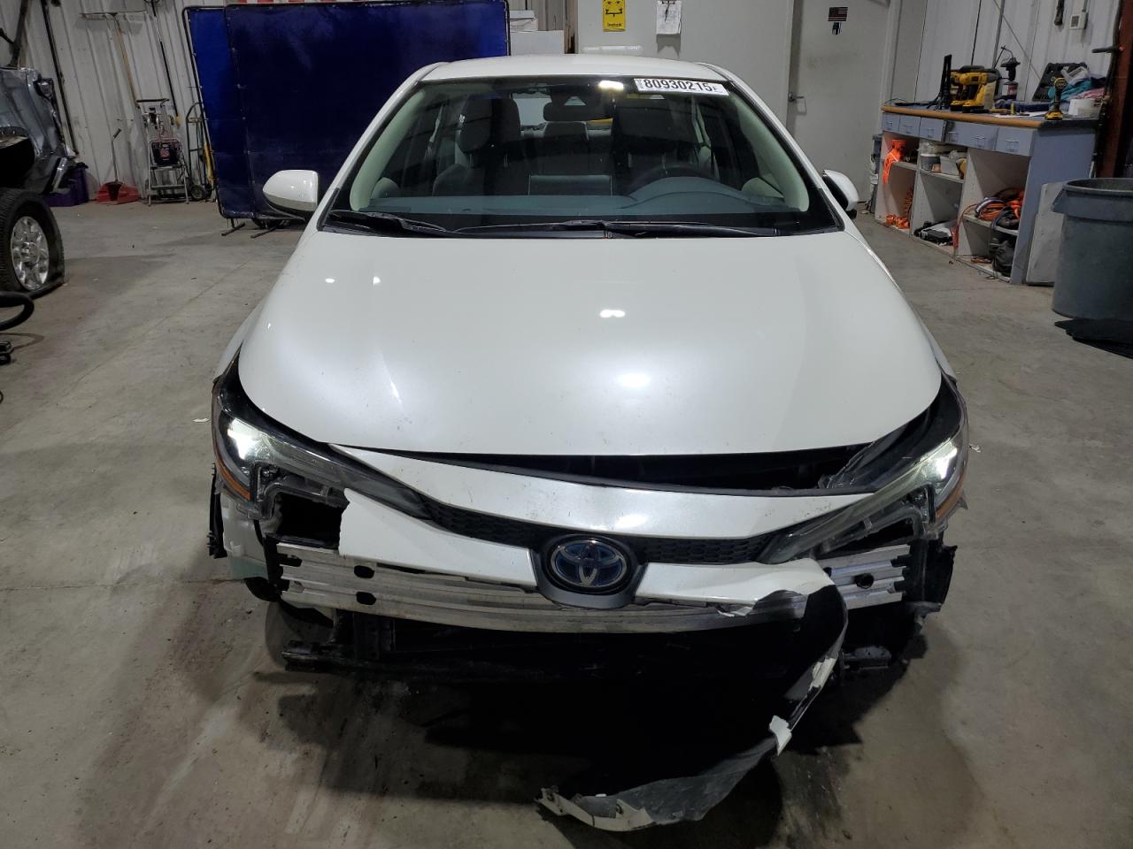 Toyota Corolla Le Image 10