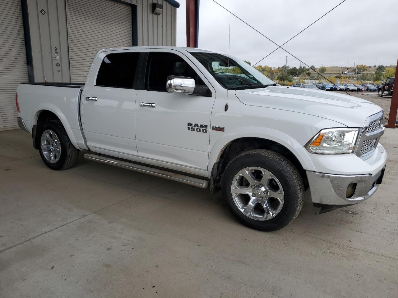 Ram 1500 Laramie Image 7