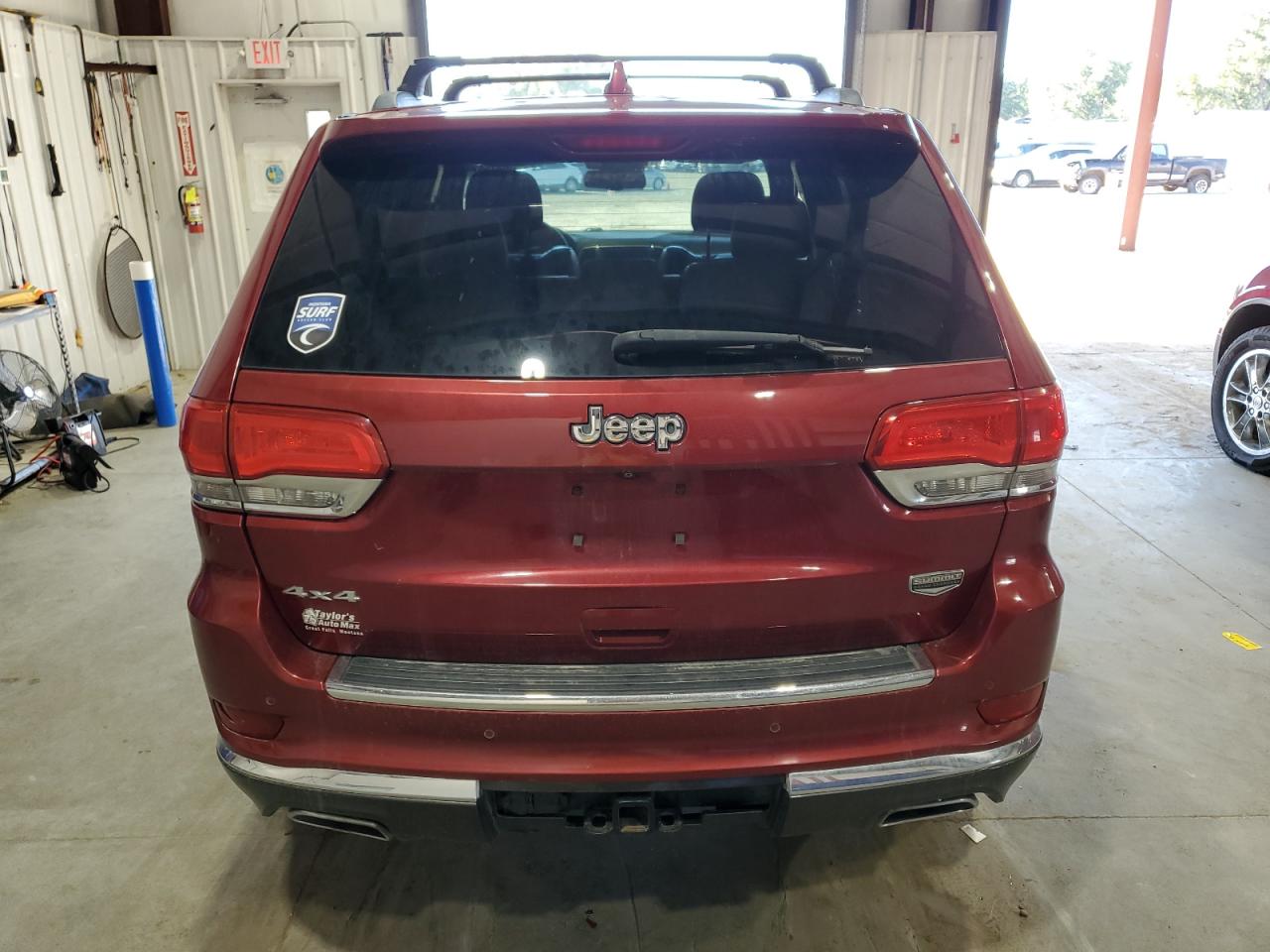 Jeep Grand Cherokee Summit Image 2