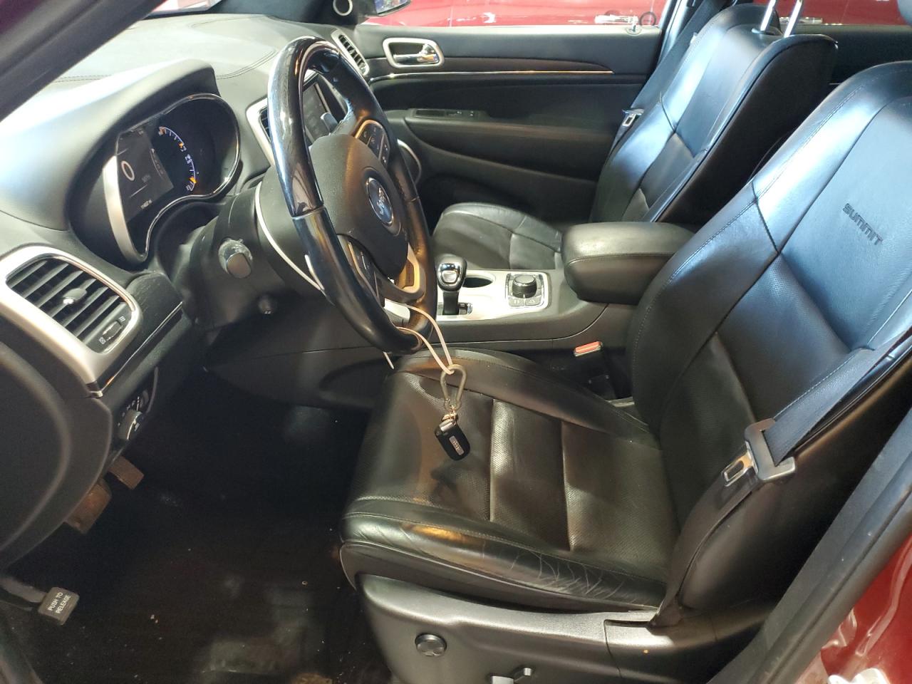 Jeep Grand Cherokee Summit Image 10