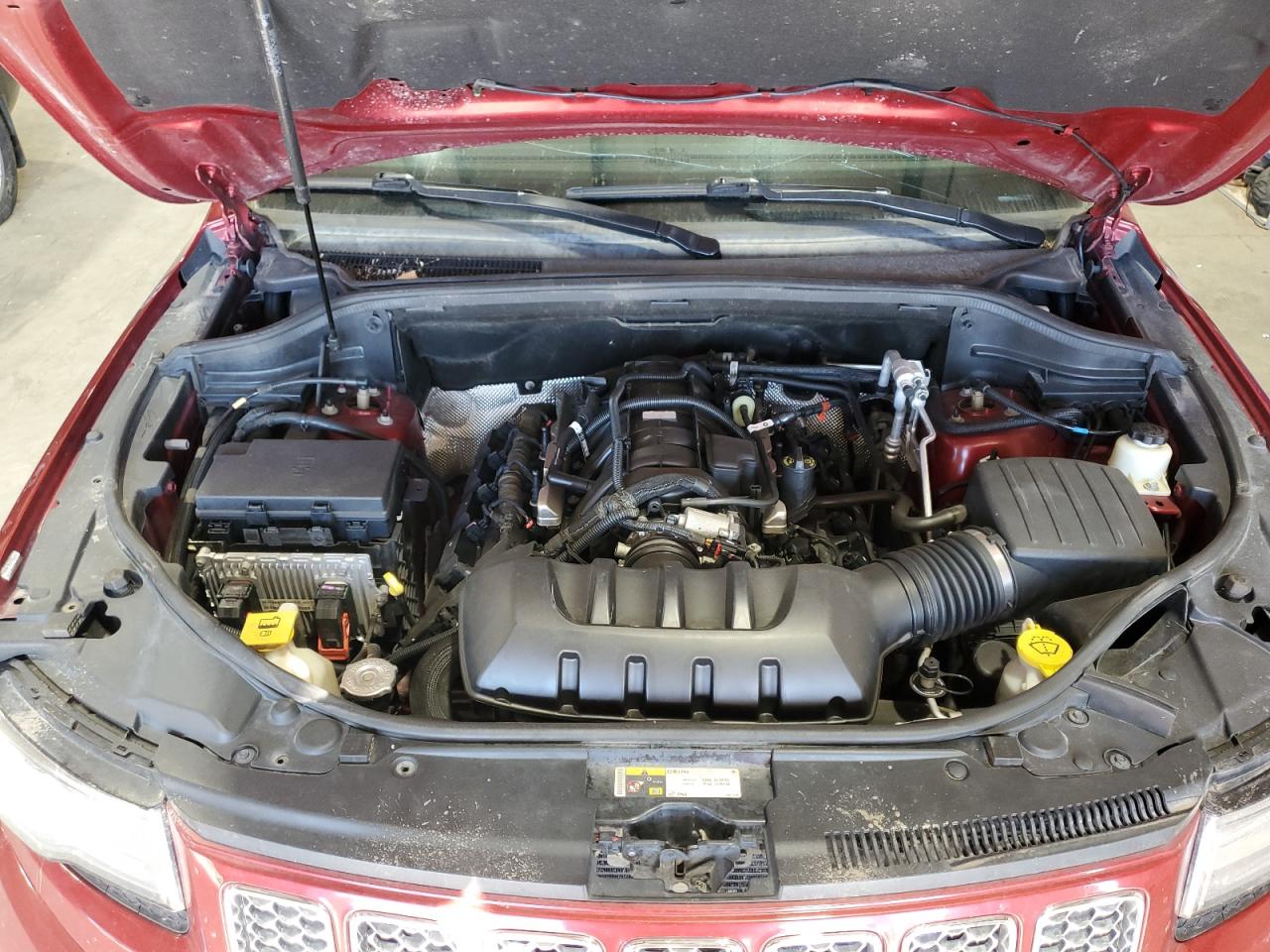 Jeep Grand Cherokee Summit Image 9