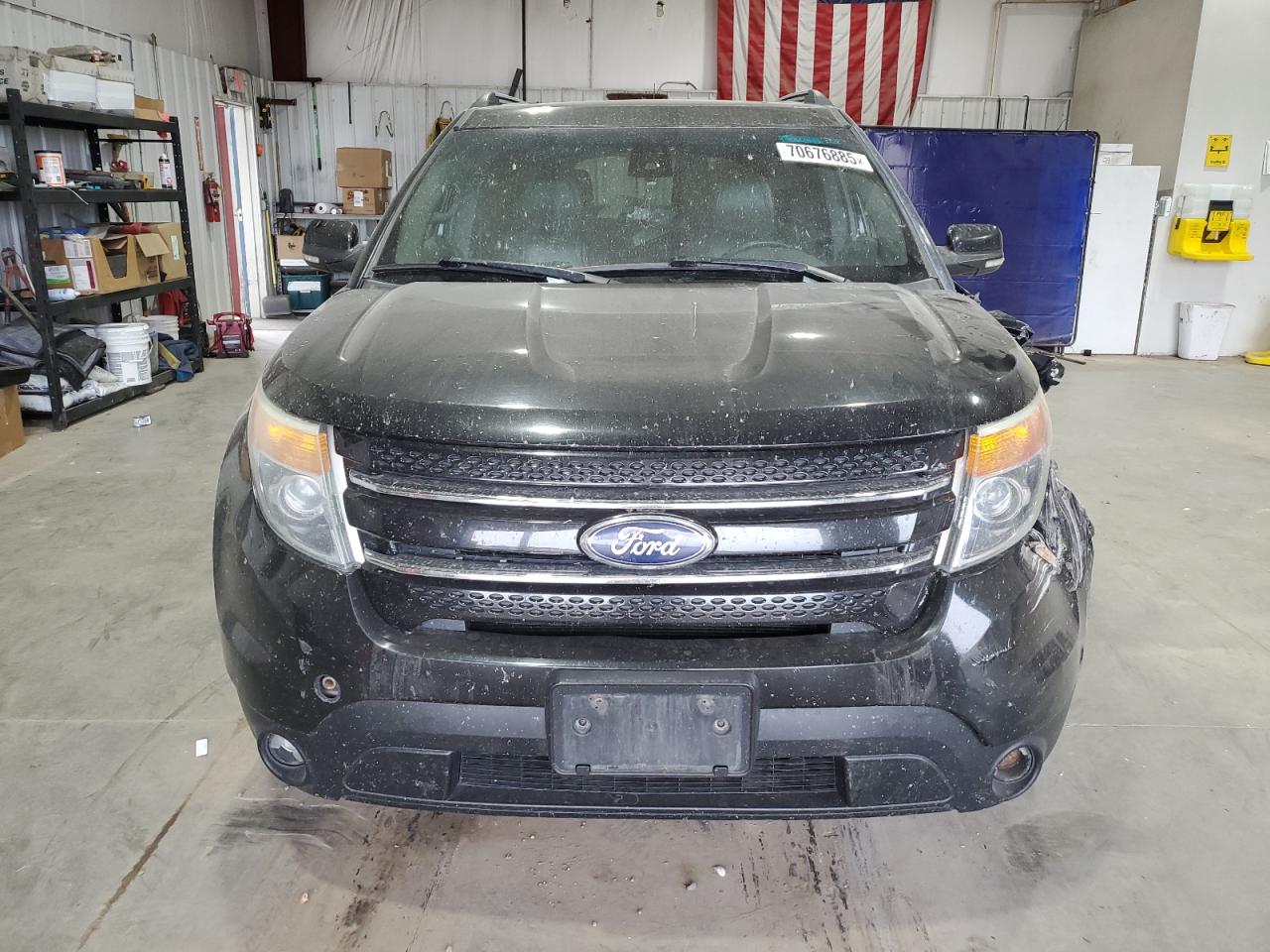 Ford Explorer Limited Image 2