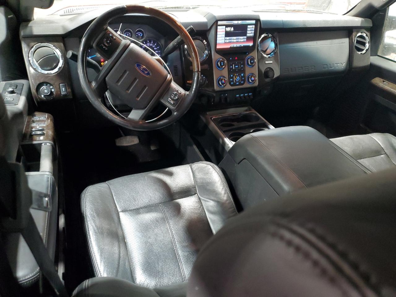 Ford F-350 Super Duty Image 2