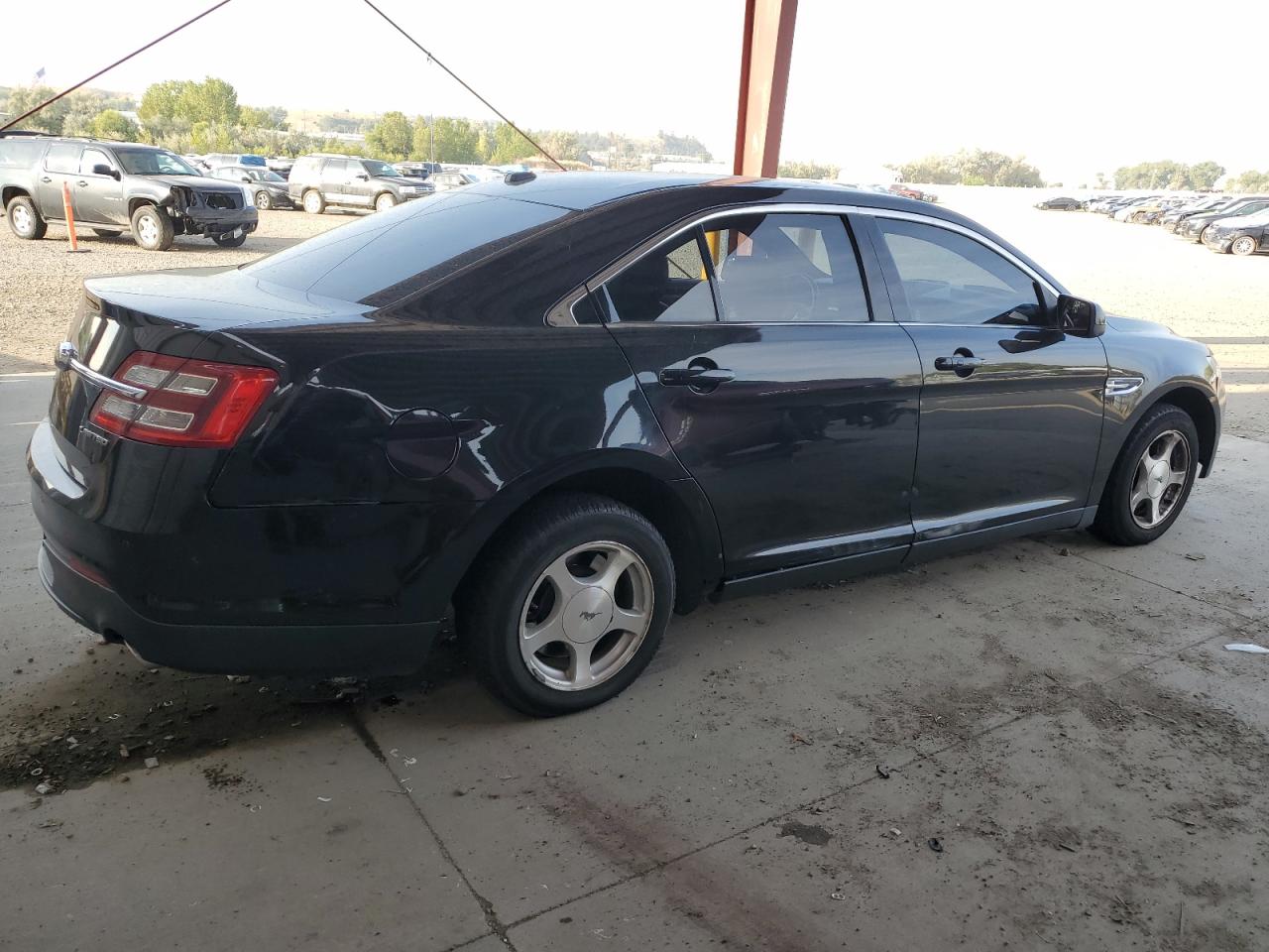 Ford Taurus Limited Image 8