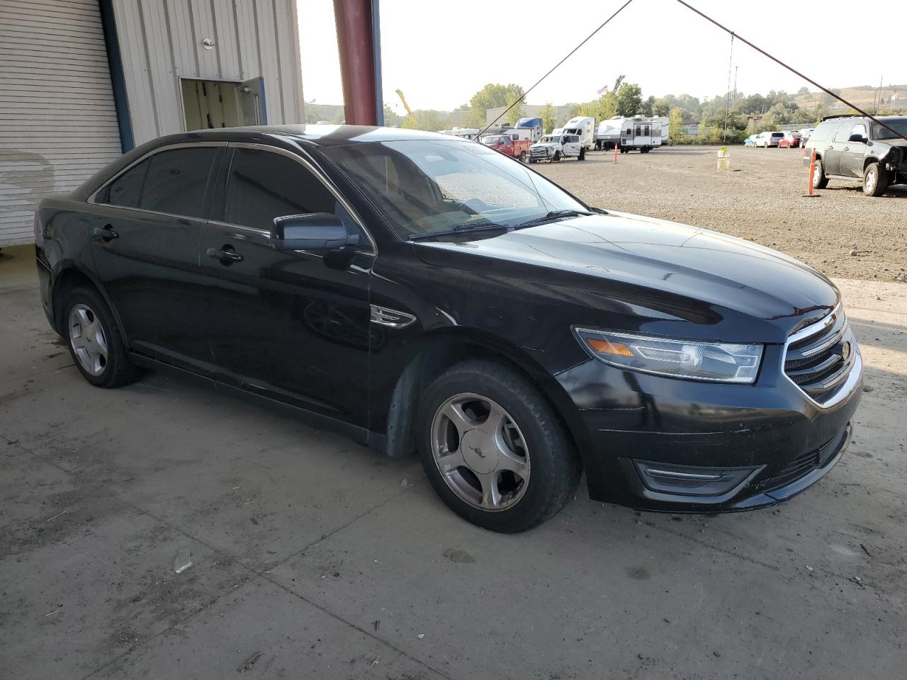 Ford Taurus Limited Image 3