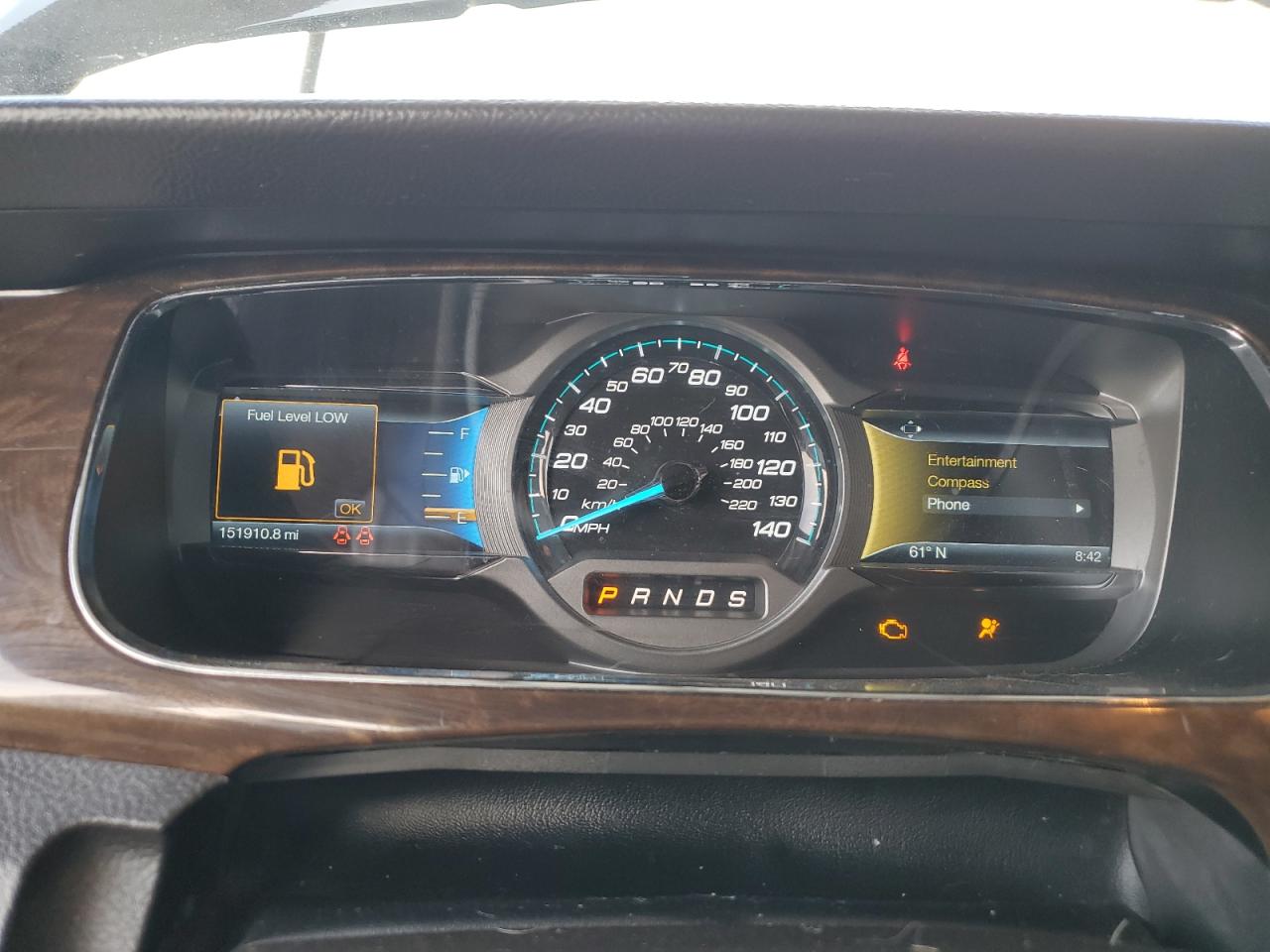 Ford Taurus Limited Image 6