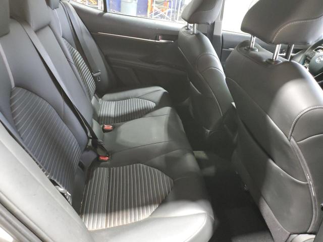 Toyota Camry Hybrid Image 12